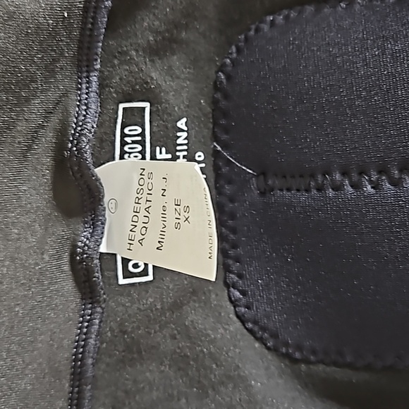 Henderson Polyolefin Suit Spine Pad Black XS NWT - Picture 6 of 8